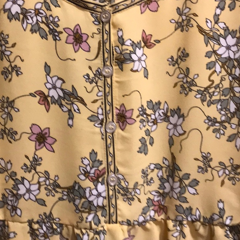 Max Studio Blouse - Picture 3 of 7